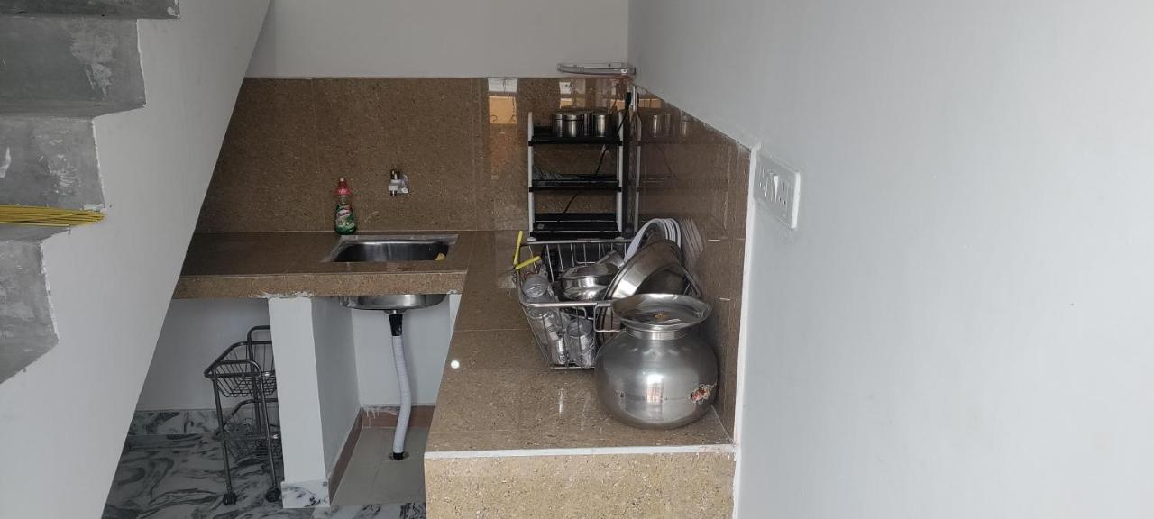 Nidhivan Homestay Vrindāvan Екстериор снимка