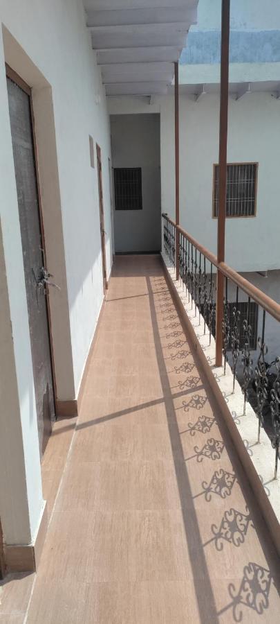 Nidhivan Homestay Vrindāvan Екстериор снимка